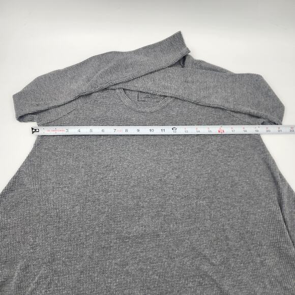 Free People We The Free Waffle Knit Thermal Top Grey Oversized Womens Small - Picture 7 of 8